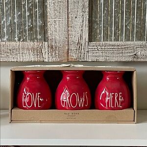 Rae Dunn Red Ceramic 'Love','Grows','Here' Vase Trio